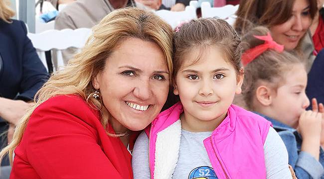 Sibel Uyar: Tek İhtiyacımız Olan Sevgi