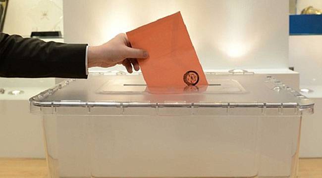 Son Referandum Anketinde Oylar Kafa Kafaya Gidiyor... Evet mi Önde Hayır mı?