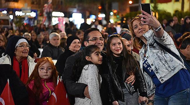 18 Mart’ın En Anlamlı Mesajı Bornova’dan Verildi