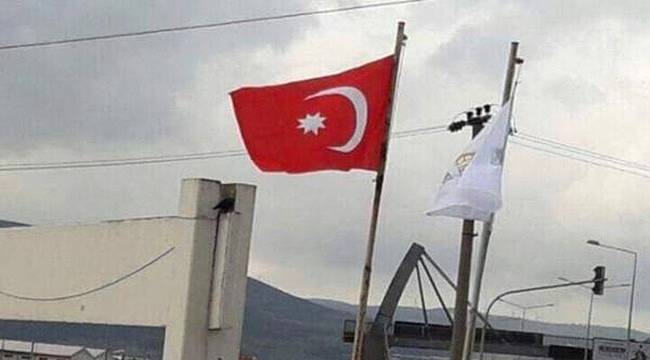 AK Partili Belediye Türk Bayrağını İndirdi, Osmanlı Bayrağı Astı
