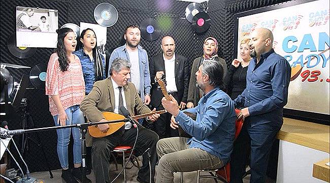 Balbay Hayır'ın Kitabından Sonra Türküsünü de Yazdı