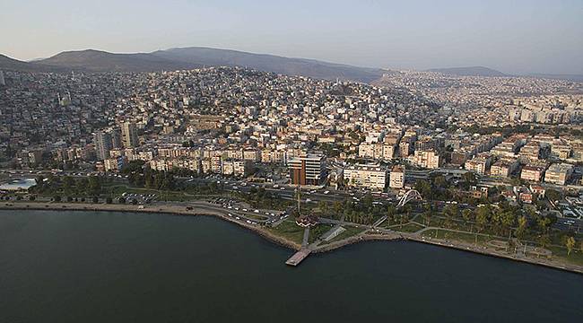 Duvar Yazıları Bayraklı’da Yarışacak!