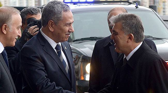 'Gül ve Arınç Parlamenter Sistemden Yana'