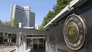 'Hollanda Büyükelçisi Bir Müddet Görevine Dönmesin'