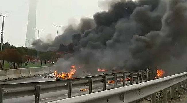 İstanbul'da Helikopter Düştü