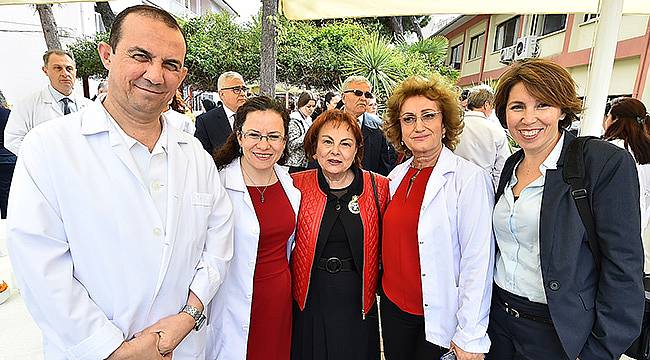 İzmir'de Tıp Bayramı Coşkusu