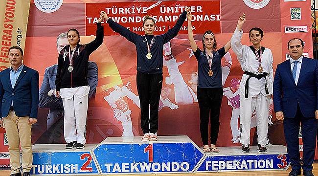 İzmir Madalyaya Doymuyor!