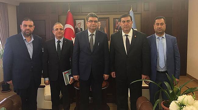 Kerem Ali Sürekli: Arnavutça ve Boşnakça Seçmeli Ders Oluyor