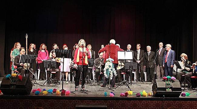 Konak’ta Yaşlılar Haftası Konserle Kutlandı