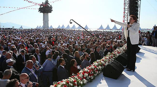 Meral Akşener, Aziz Kocaoğlu'nu Ziyaret Edecek