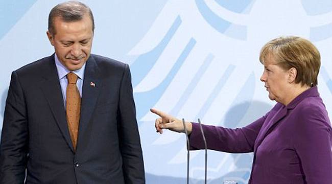 Merkel'den Erdoğan'ı Kızdıracak Sözler!
