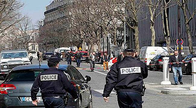 Paris'te IMF'nin Ofisinde Patlama