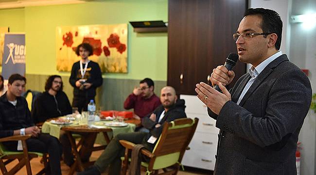 Ulusal Gençlik Parlamentosu Bornova’da Toplandı