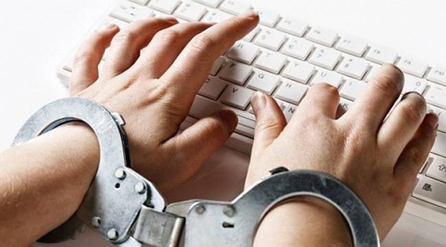 Uluslararası Basın Enstitüsü: Türkiye'de Gazeteciler Mahkemelerin Kurbanı