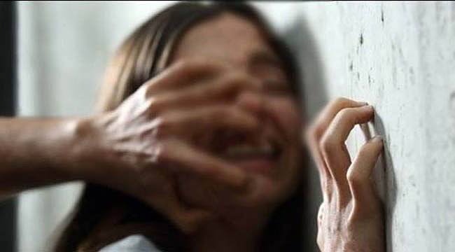 Yer: İzmir... Biri 13 Yaşında Kürtaj Oldu, Diğeri 14 Yaşında Anne Olacak