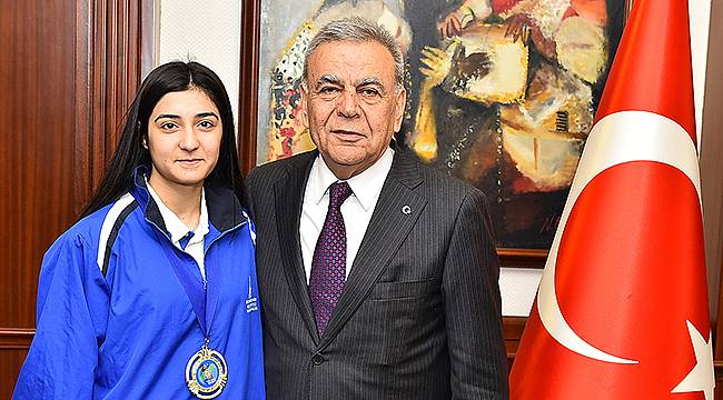 “Altın kız” Madalyasıyla Geldi