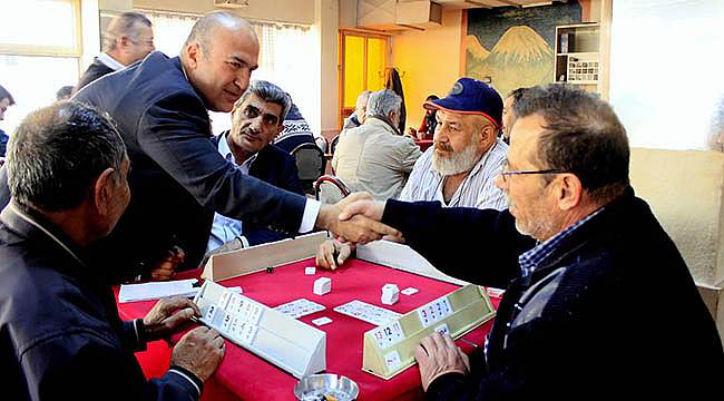 Bakan ve Ekibinden Karabağlar Çıkartması!