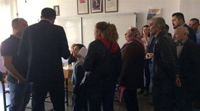Bir Skandal da Ankara'dan! CHP'li Vekilin Yerine Oy Kullandı