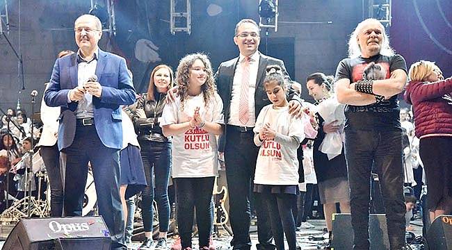Bornova Belediyesi’nden 23 Nisan Özel Konser