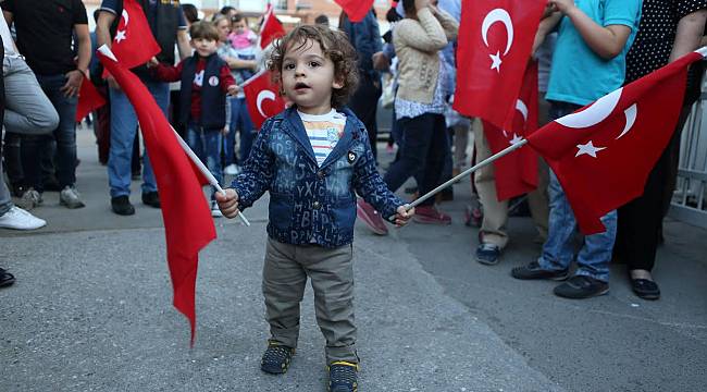 Bornova’da 23 Nisan Kutlamaları