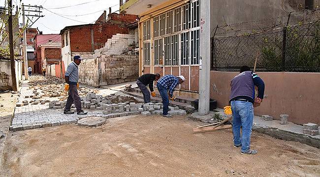 Bornova'da Alt Yapı da Üst Yapı da Yenilendi