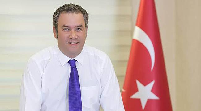 Buca Çarşı’ya İzmir Marşlı Tören