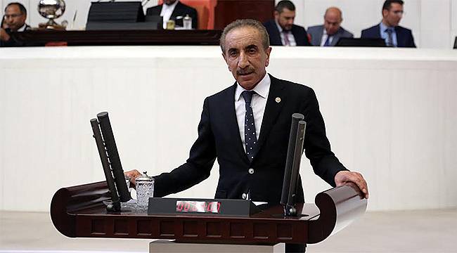 CHP'li Yiğit'ten Eğitim Bayramı Teklifi