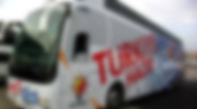 Erdoğan'ın Mitingine Giden Otobüs Devrildi