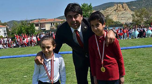 Foça, ‘Ulusal egemenlik ve Çocuk Bayramı’nı Kutladı