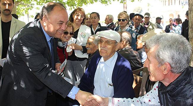 Güven:Cumhurbaşkanı ve Başbakan'da Hayır İçin Çalışıyor