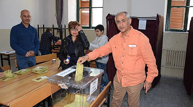 ‘Her Oy Umutlara, Barışa ve Kardeşliğe Yol Olsun’