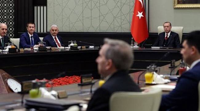 Hükümet'ten 8 İsime Yol Göründü