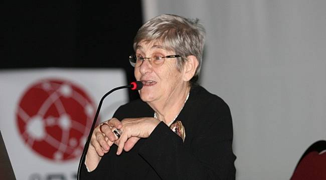 Karatay: Bol Bol Yağ Yiyin, Kanser Manser Kalmaz