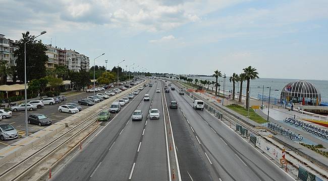 Konak Tramvayı'nda 'Gece Mesaisi'