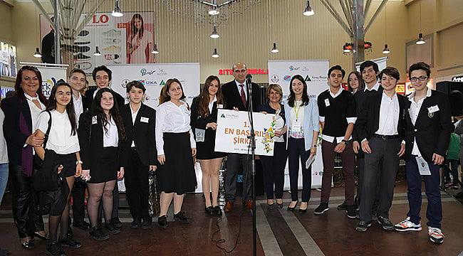 Liseli Girişimciler İş Fikirlerini Yarıştırdı!