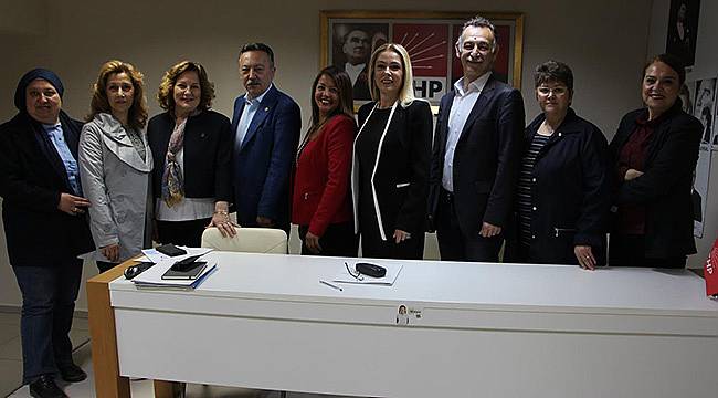 Türkiye Geneli Oy Oranı %56.4 Hayır, %43.6 Evet
