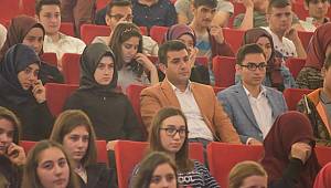 Ahde Vefalı Gençler Söyleşi Programında Buluştu