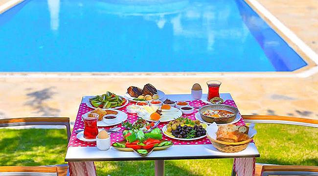 Amare Çeşme'de Doğa ve Huzur Bir Arada