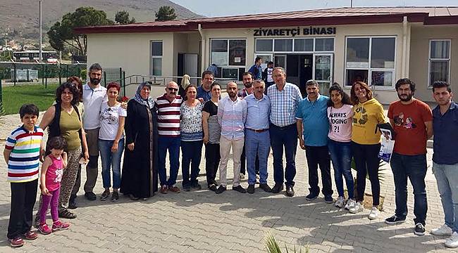 Atila Sertel: Silahla Poz Veren Tutuklanmıyor, Slogan Atan Tutuklanıyor!