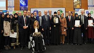 Bakan'ın Sertifika Dağıttığı Dernek FETÖ'cü Çıktı