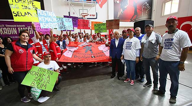 Başkan Karabağ, İşçilerle Spor Salonunda Buluştu