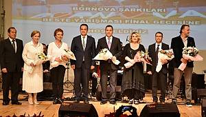 Bornova, Şarkısını Muhteşem Bir Final Gecesi ile Buldu