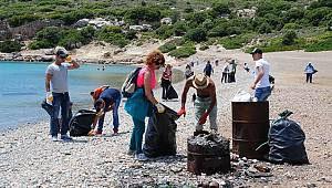 Çeşme Koylarında Yeni Sezon Temizliği
