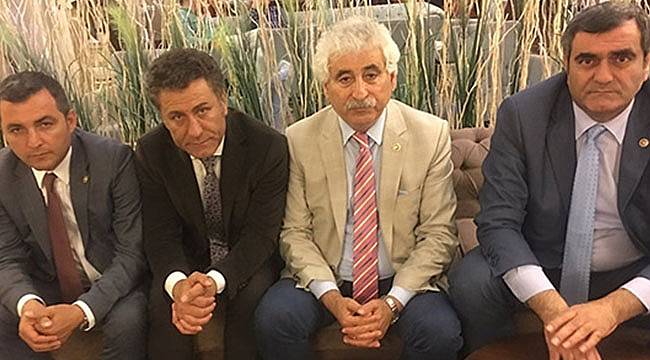 CHP'li Milletvekilleri Nuriye ve Semih İçin Açlık Grevine Başladı