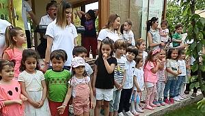 Çizmeli Kedi'nin Miniklerinden Anneler Günü