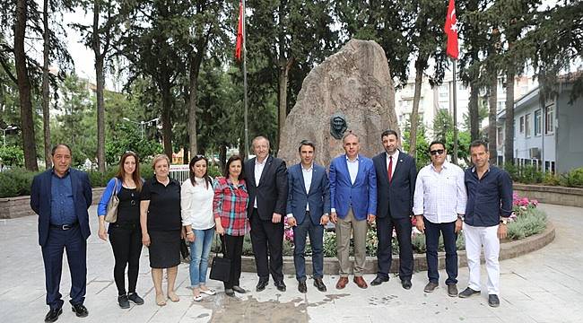 Delican Anneler Gününü Zübeyde Ana'nın Huzurunda Kutladı