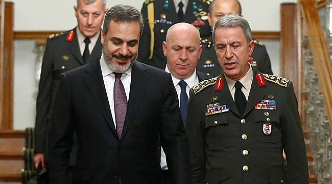 Hulusi Akar ve Hakan Fidan Amerika'da