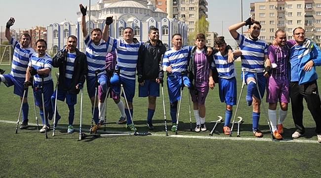 İzmir Büyükşehir Belediyesi Ampute Futbol'da Süper Lig'e Yükseldi