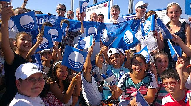 İzmir'de Mavi Bayrak Gururu