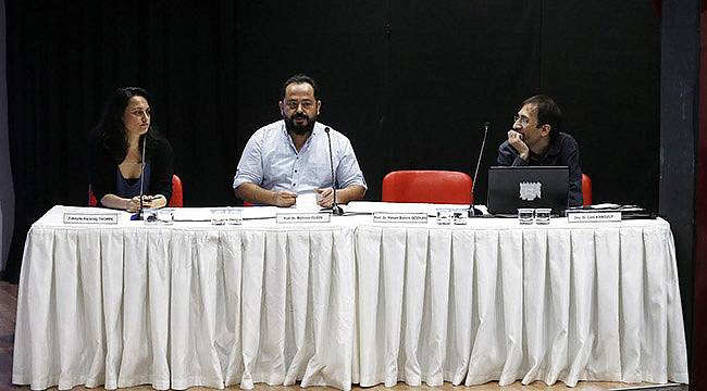 İzmir’in Felsefe’ye Yolculuğu Başladı